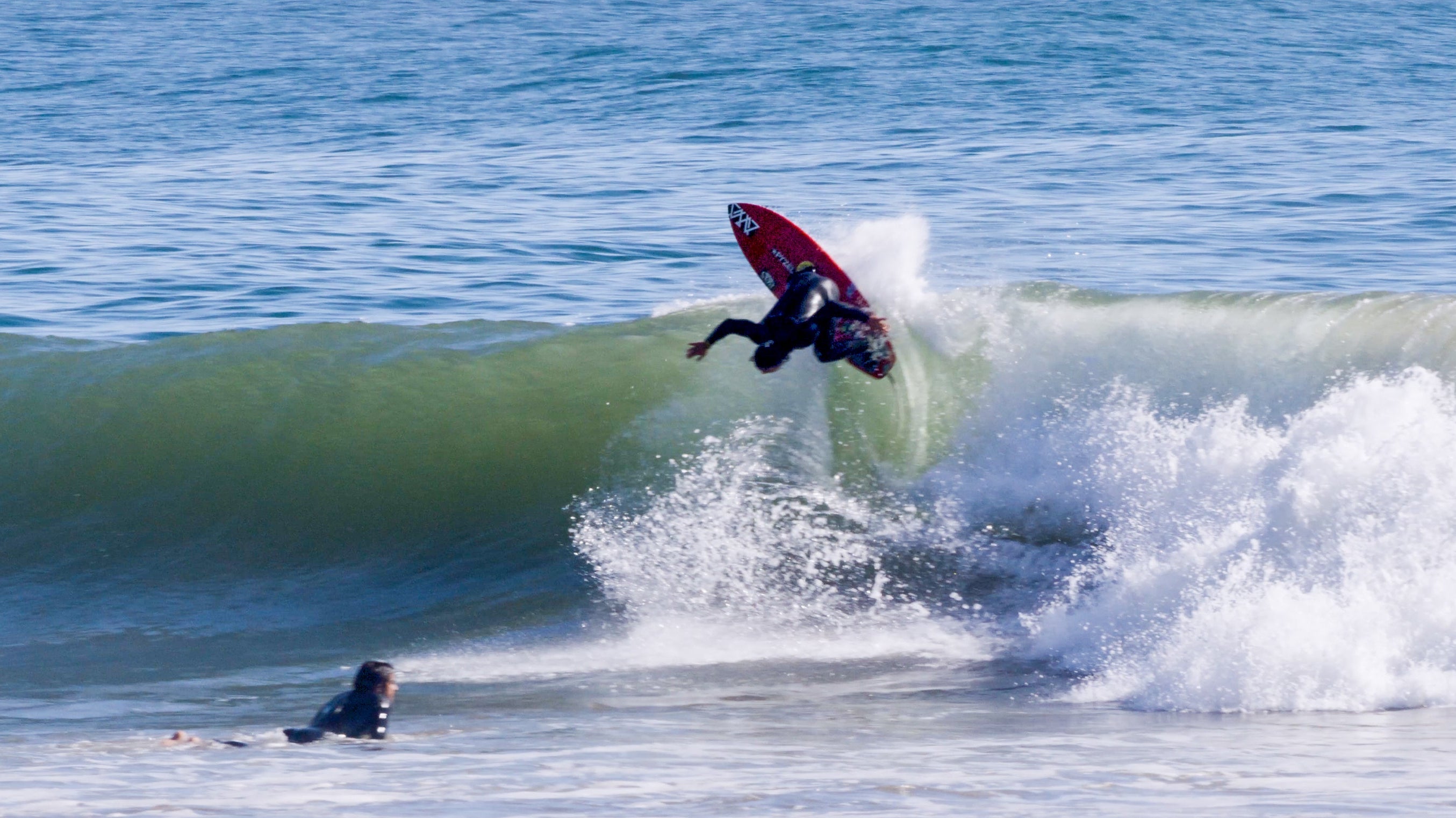 Watch Nolan Rapoza on his White Tiger at Rincon