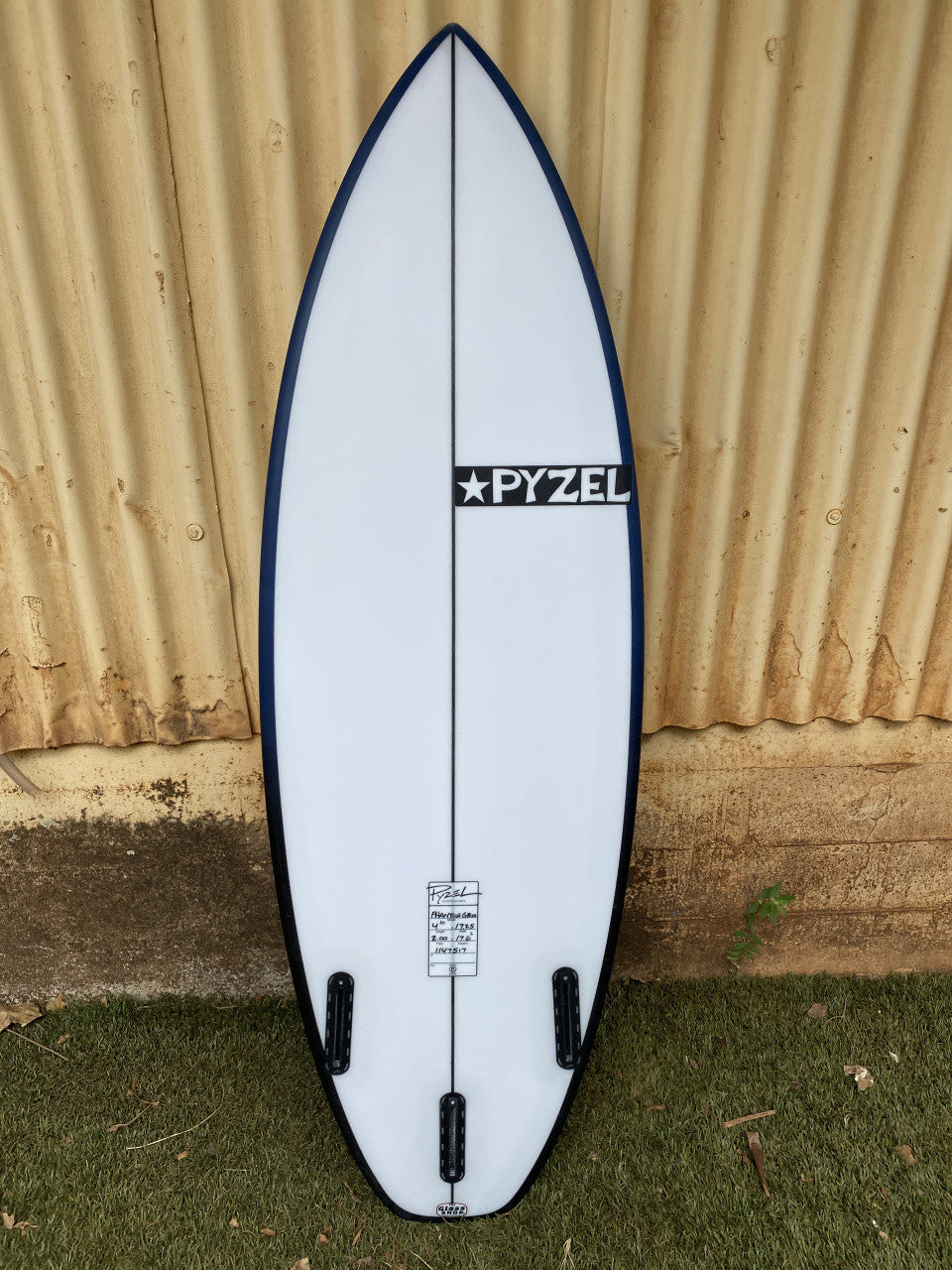 Grom Phantom – Pyzel Surfboards