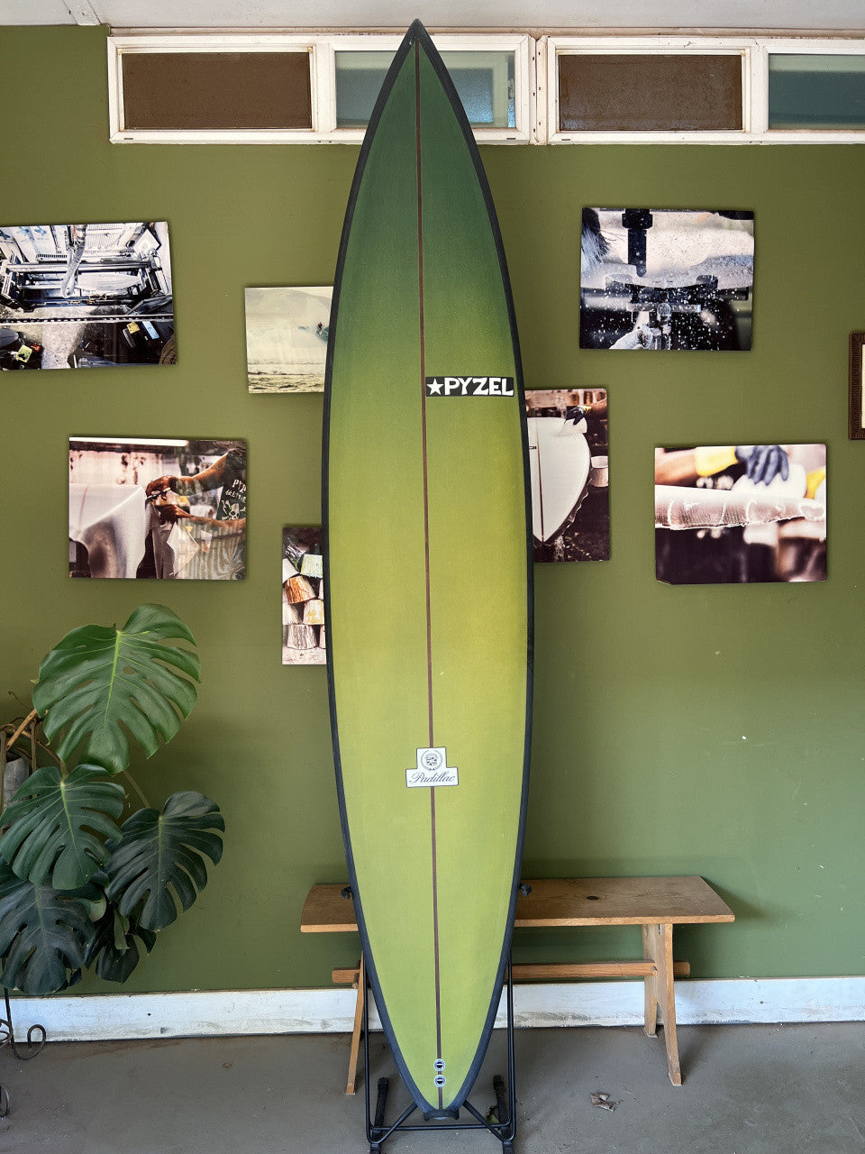 Padillac | 8'6" x 20 3/4" x 3 1/2" - 62.80L | Futures x 4 | PU | New Board | HI