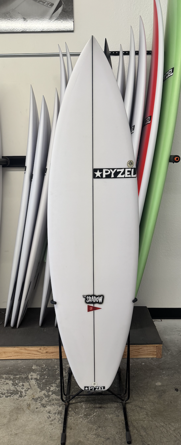 送料込み PYZEL SHADOW 5'11 送料込み PYZEL SHADOW 5'11