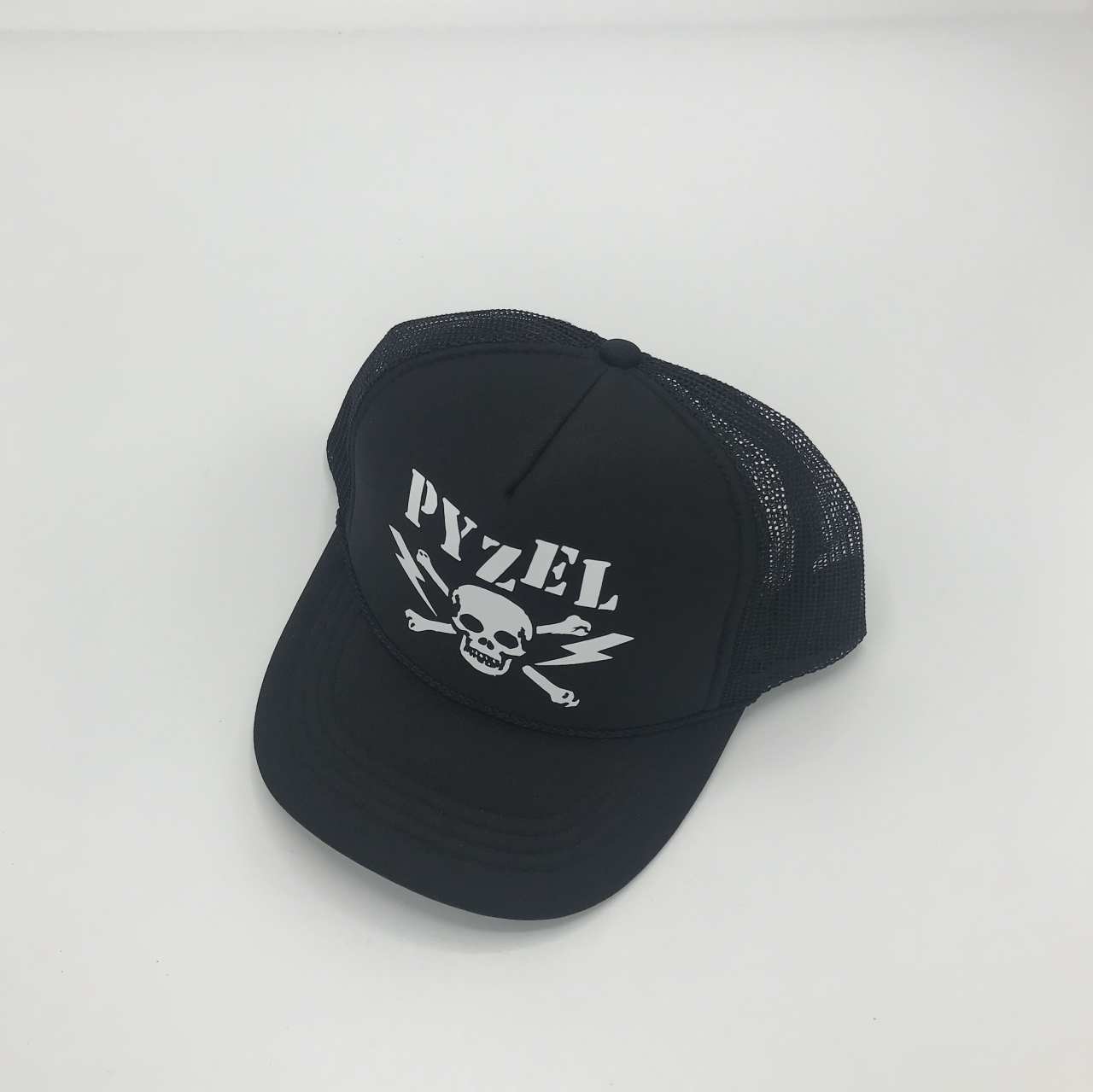 Pyzel clash skuh black hat