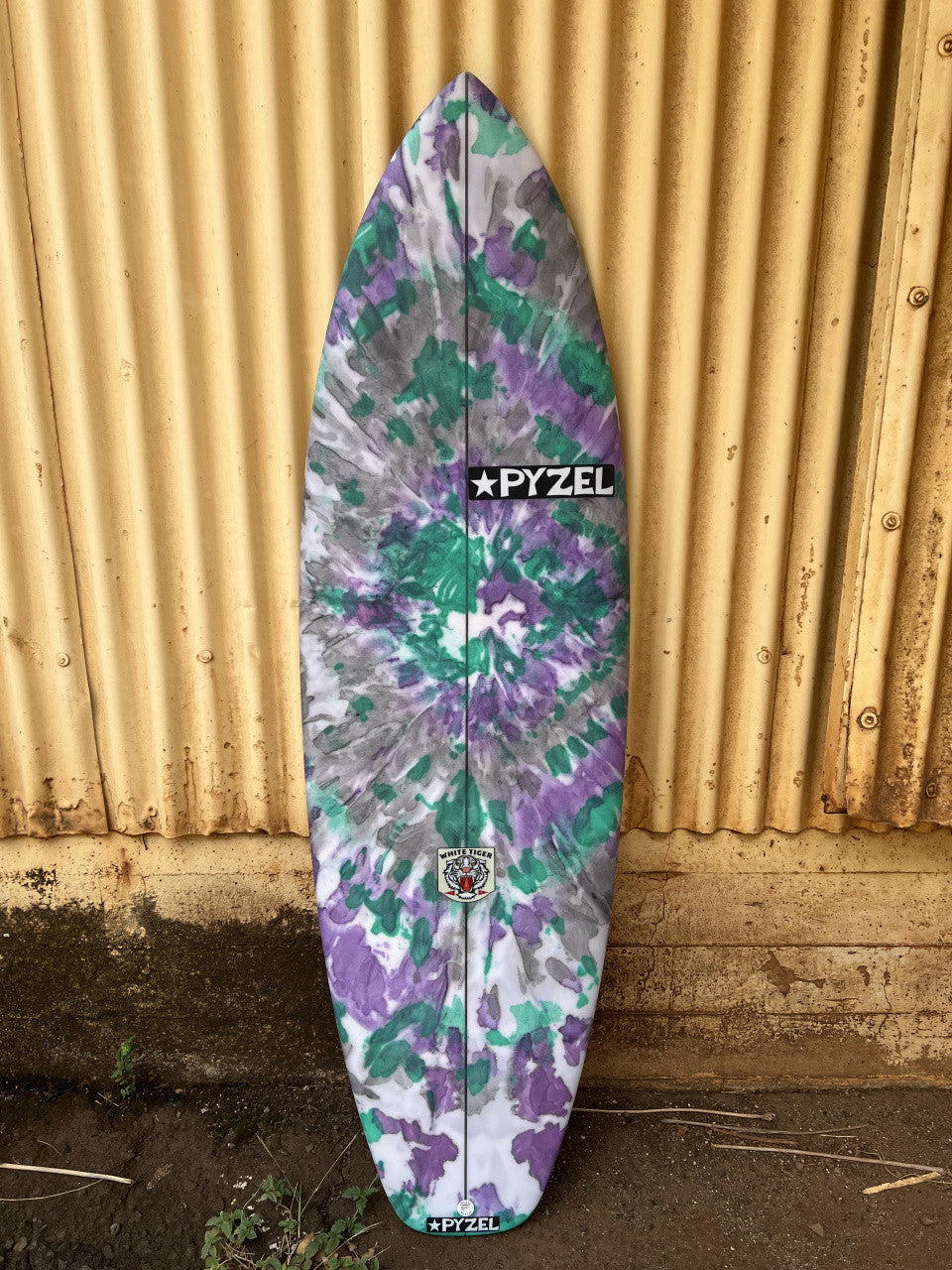 PYZEL WHITE TIGER 5’11” パイゼル　サーフボード Pyzel White Tiger 5'11 – Gorge Performance