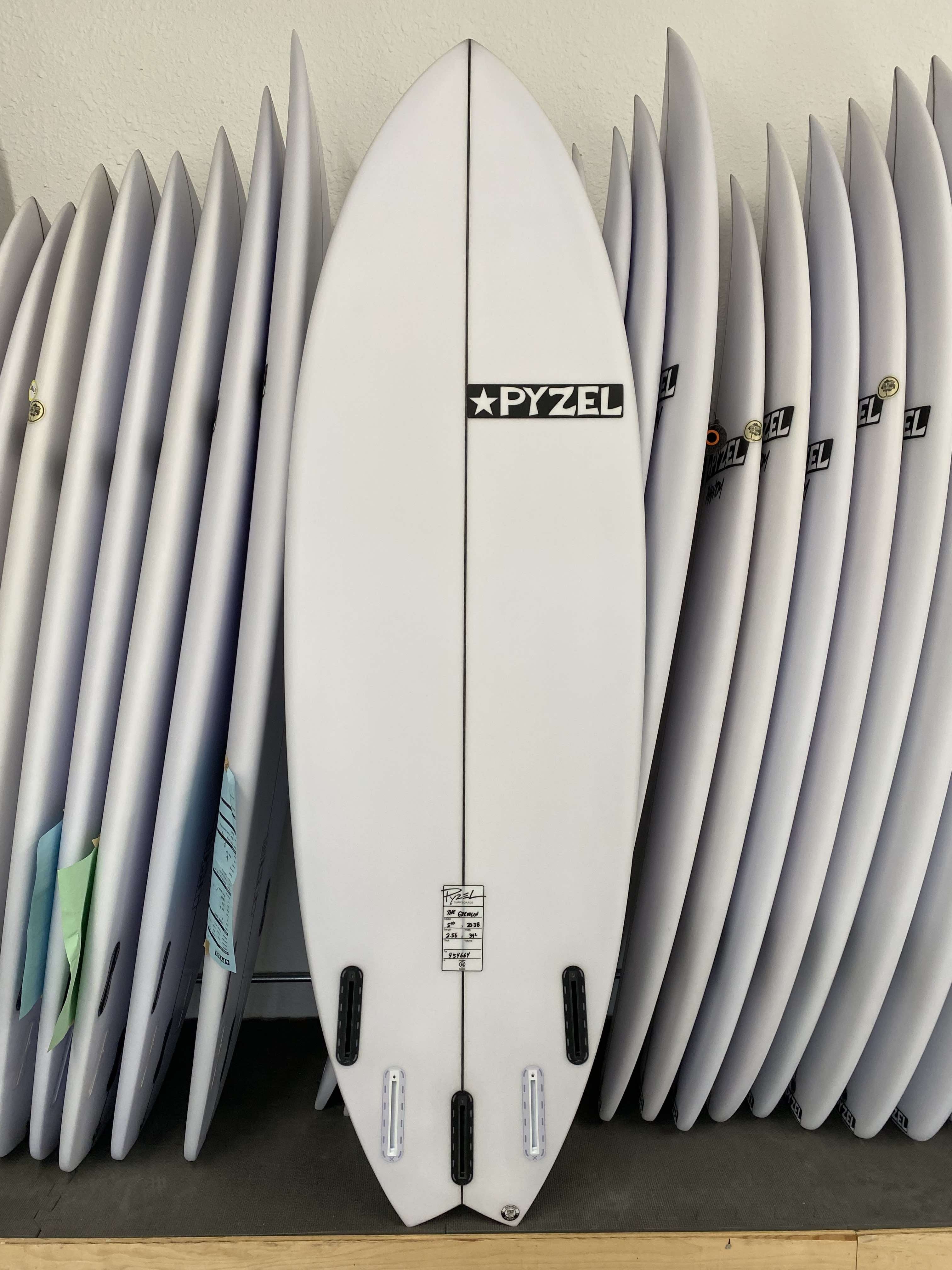 Pyzel GREMLIN パイゼル ソフトボード 5'6 ※引き取り限定 Pyzel GREMLIN パイゼル ソフトボード 5'6 ※引き取り限定 Pyzel
