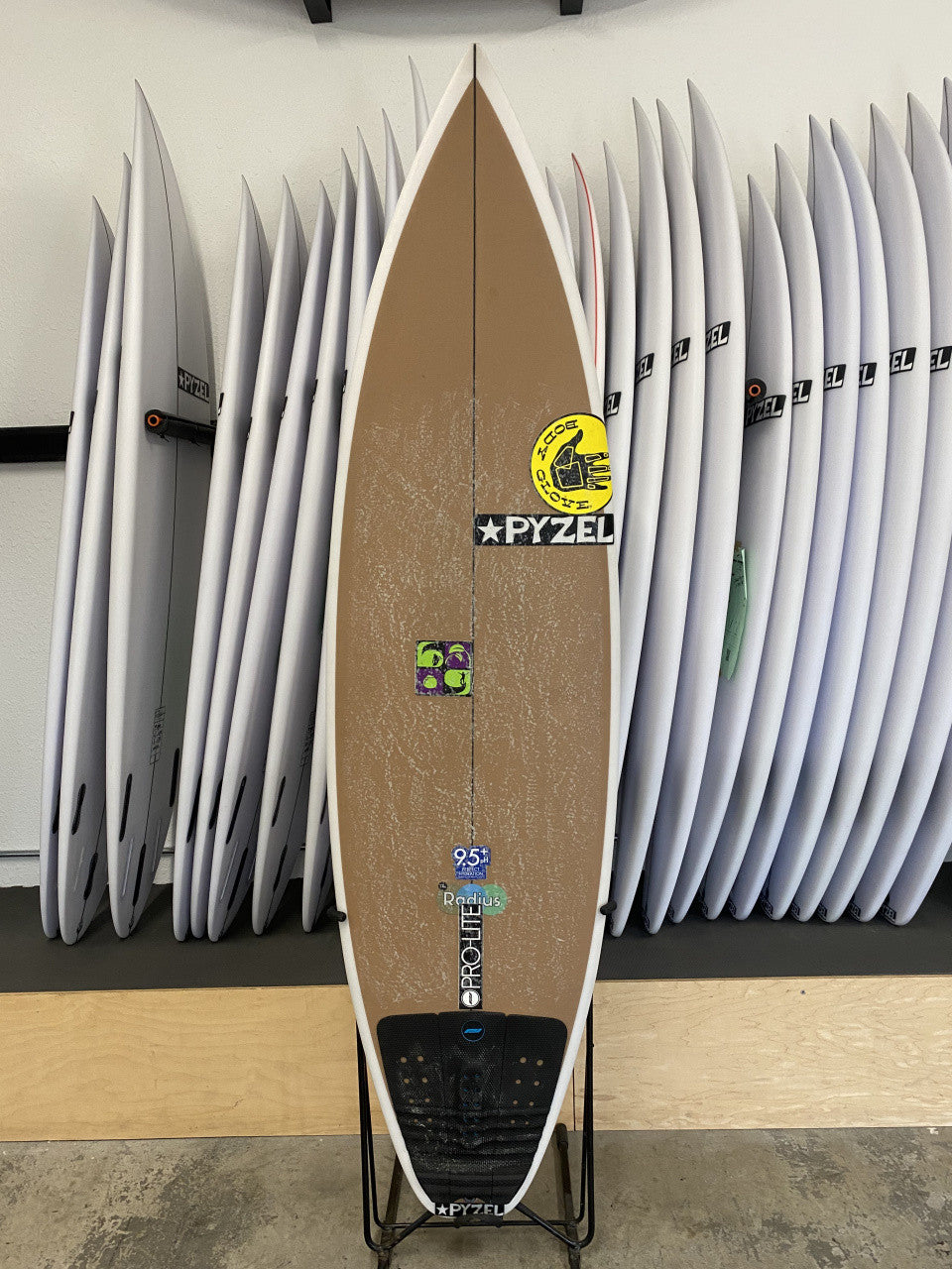 タケ　PYZEL RADIUS Pyzel Surfboards - RADIUS