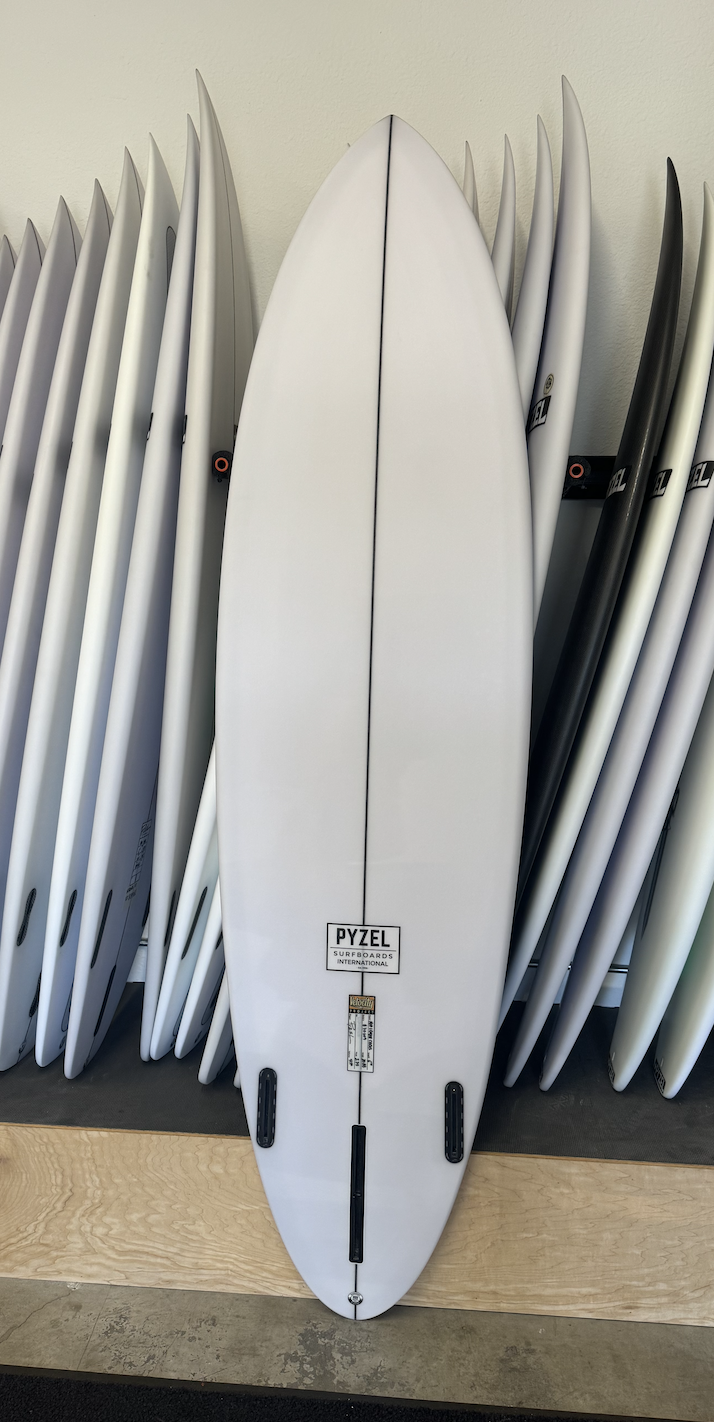 Mid Length Crisis | 6'8" x 20 5/8" x 2 5/8" - 38.60L | Single Box 10.5 + 2 Futures x 1 | PU | New Board | CA