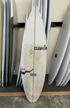 Radius | 5'5" x 17 3/4" x 2 1/16" - 20.70L | Futures x 3 | PU | New Board | CA