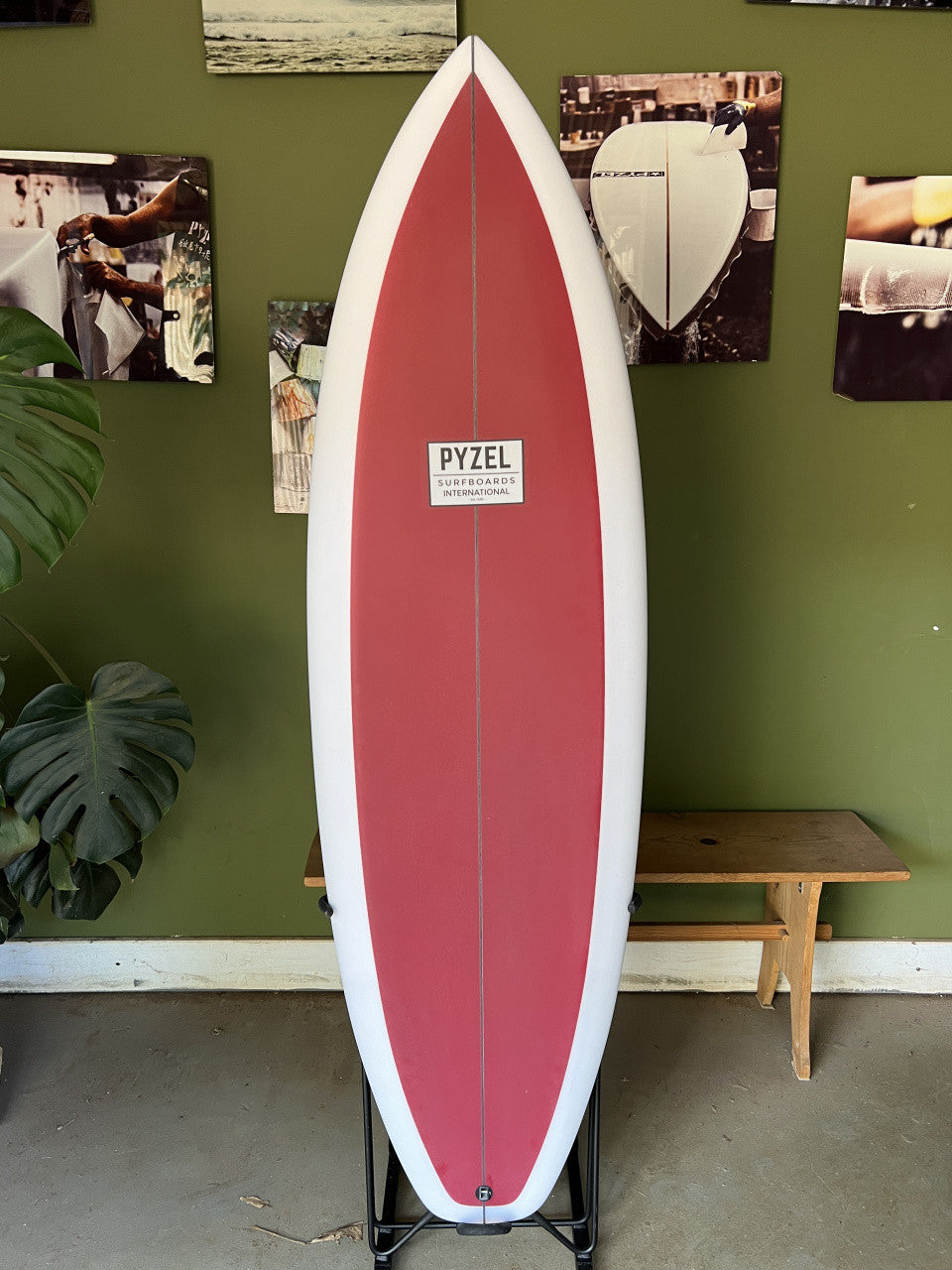 Precious | 5'4" x 18 3/4" x 2 3/16" - 26.00L | Futures x 5 | PU | Used Board | HI