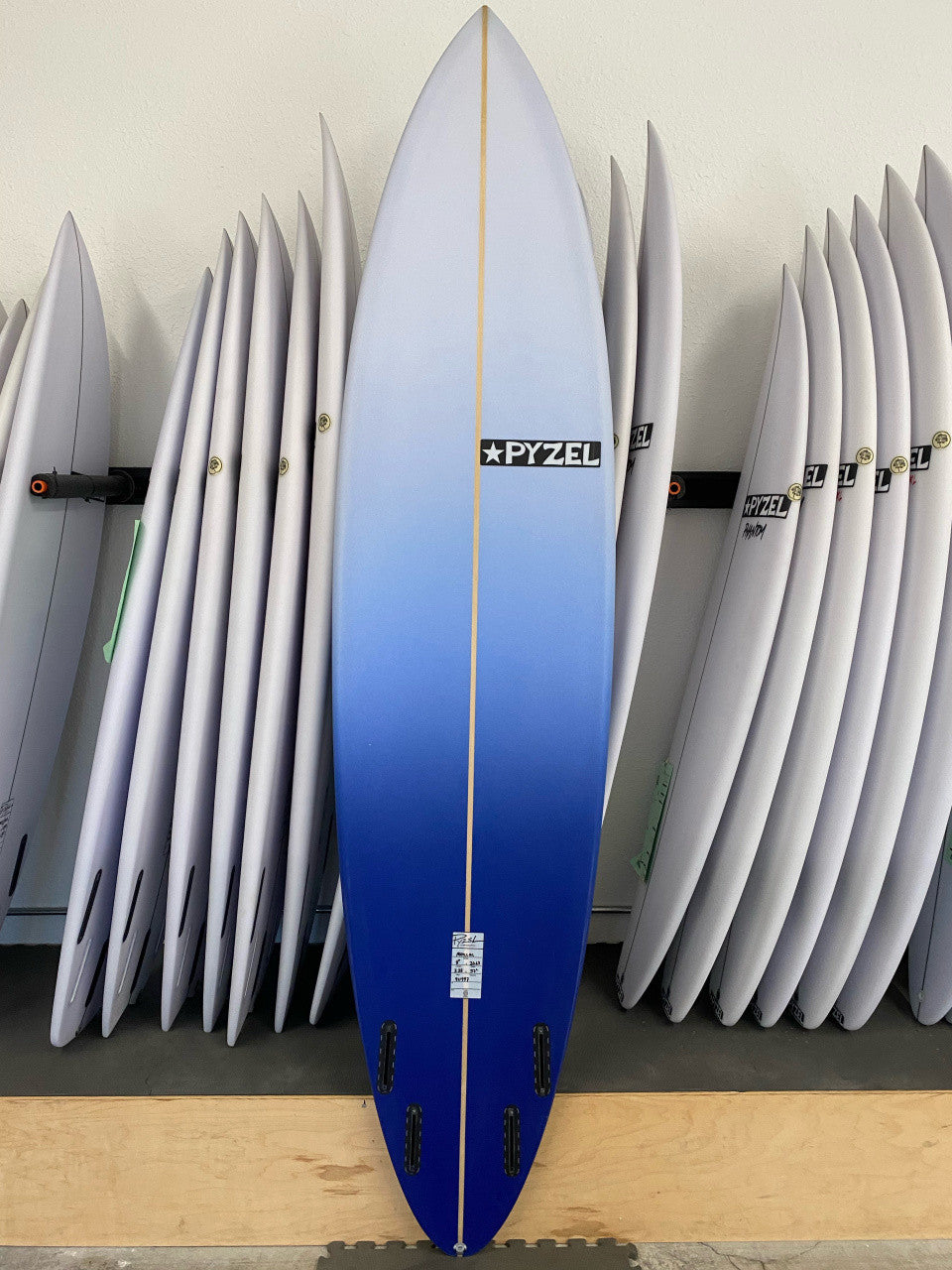 Padillac | 8'0" x 20 5/8" x 3 3/8" - 57.00L | Futures x 4 | PU | New Board | CA