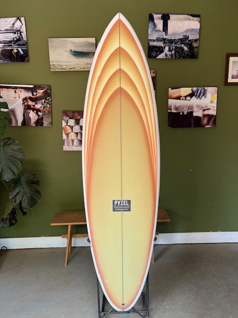 Crisis Twin | 6'4" x 20 1/2" x 2 3/4" - 38.10L | Futures x 2 | PU | New Board