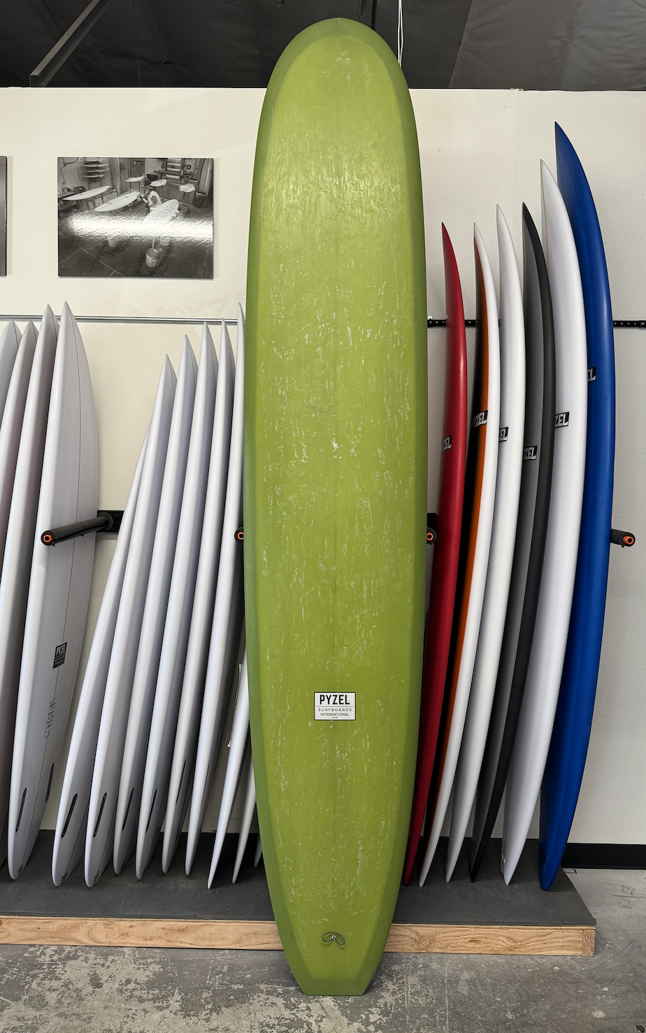 Log | 9'8" x 23 " x 3 1/8" - 81.00L | Futures x 1 | PU | Used Board | CA