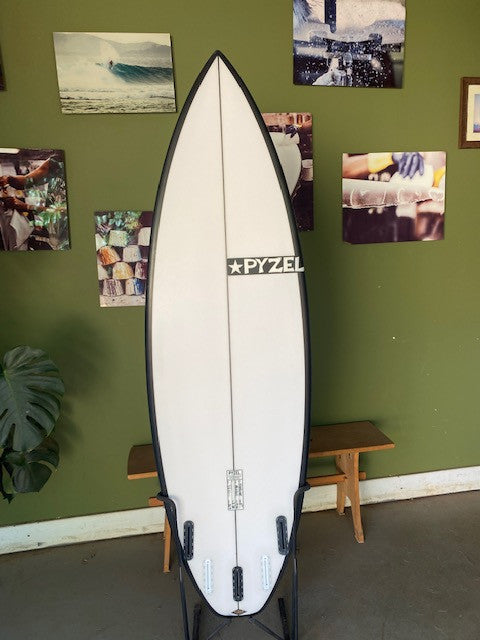 Highline | 5'10" x 19 " x 2 3/8" - 26.90L | Futures x 5 | PU | New Board | HI