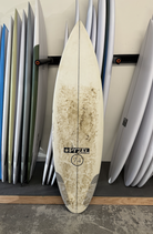 74 | 5'5" x 17 3/4" x 2 1/16" - L | Futures x 5 | EPOXY | New Board | CA