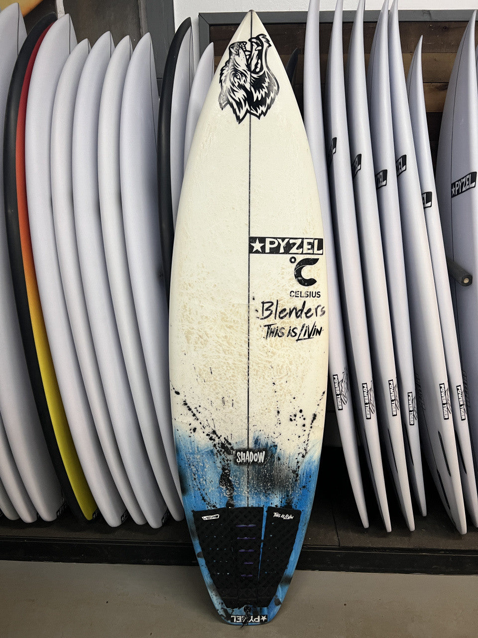 KOA ROTHMAN WALL HANGER | 5'10" x 19" x 2 1/2" - 29.00L | Futures x 3 | EPOXY | Used Board | HI