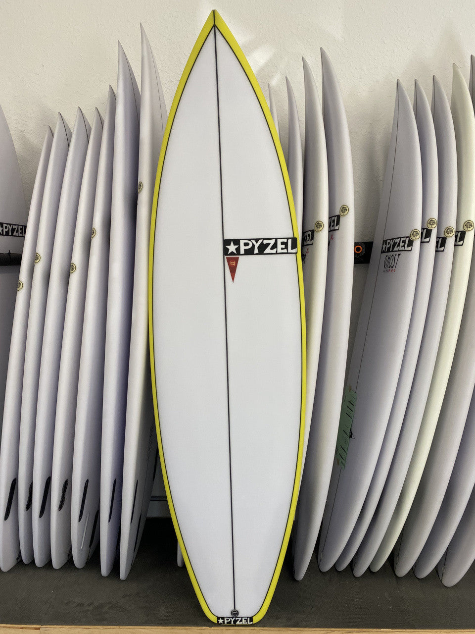 JJF Dims - Red Tiger | 6'0" x 19 1/8" x 2 1/2" - 30.70L | Futures x 3 | PU | New Board | CA