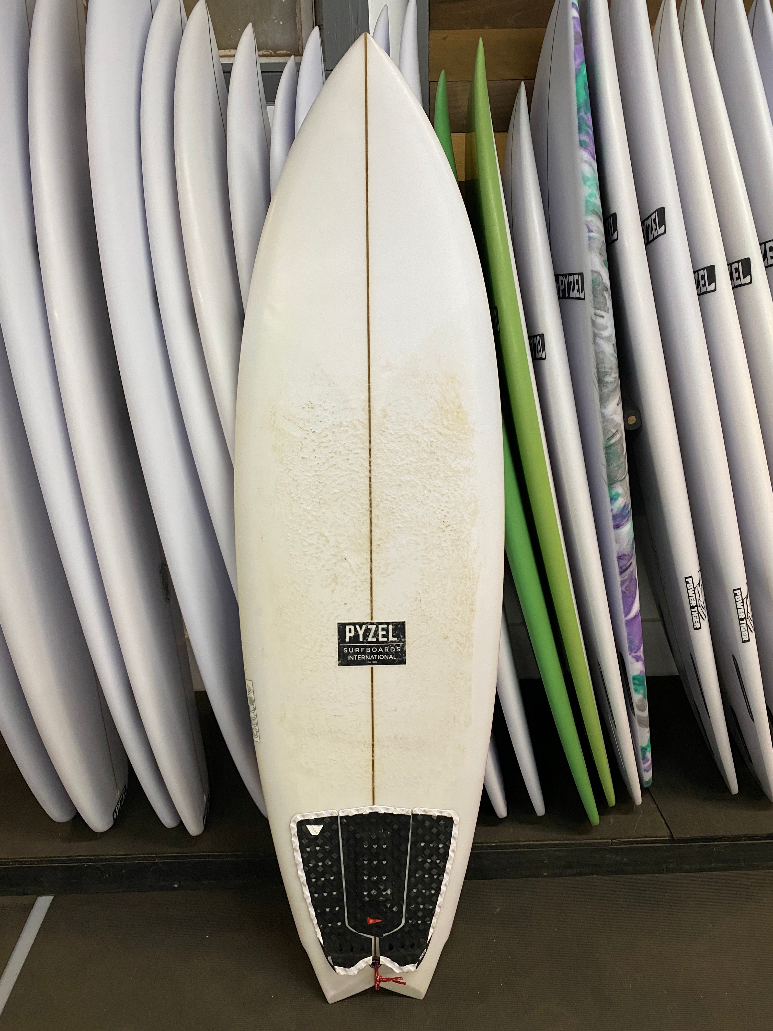 Astro Pop – Pyzel Surfboards